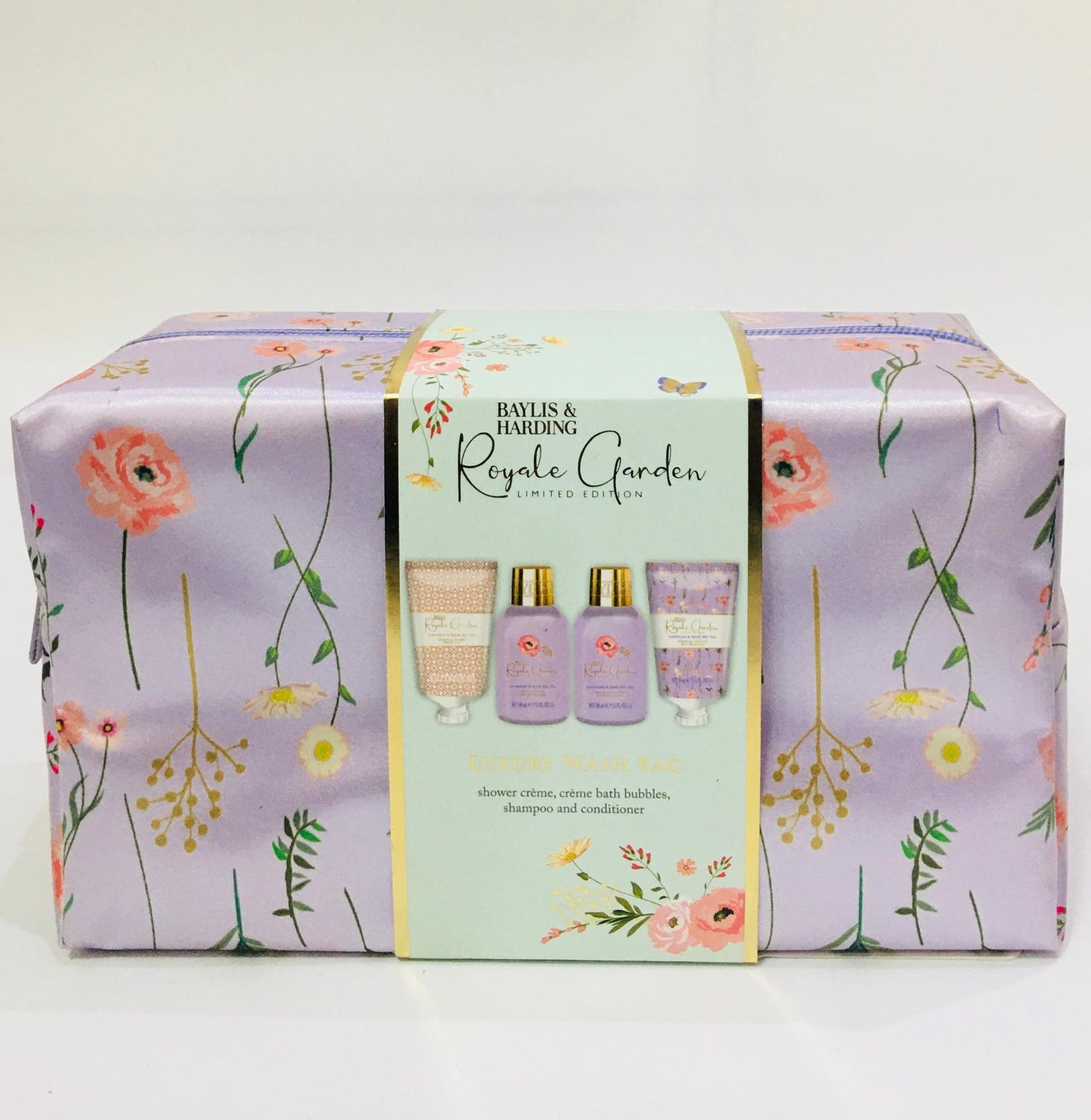 Baylis and Harding Royale Garden Luxury Wash Bag