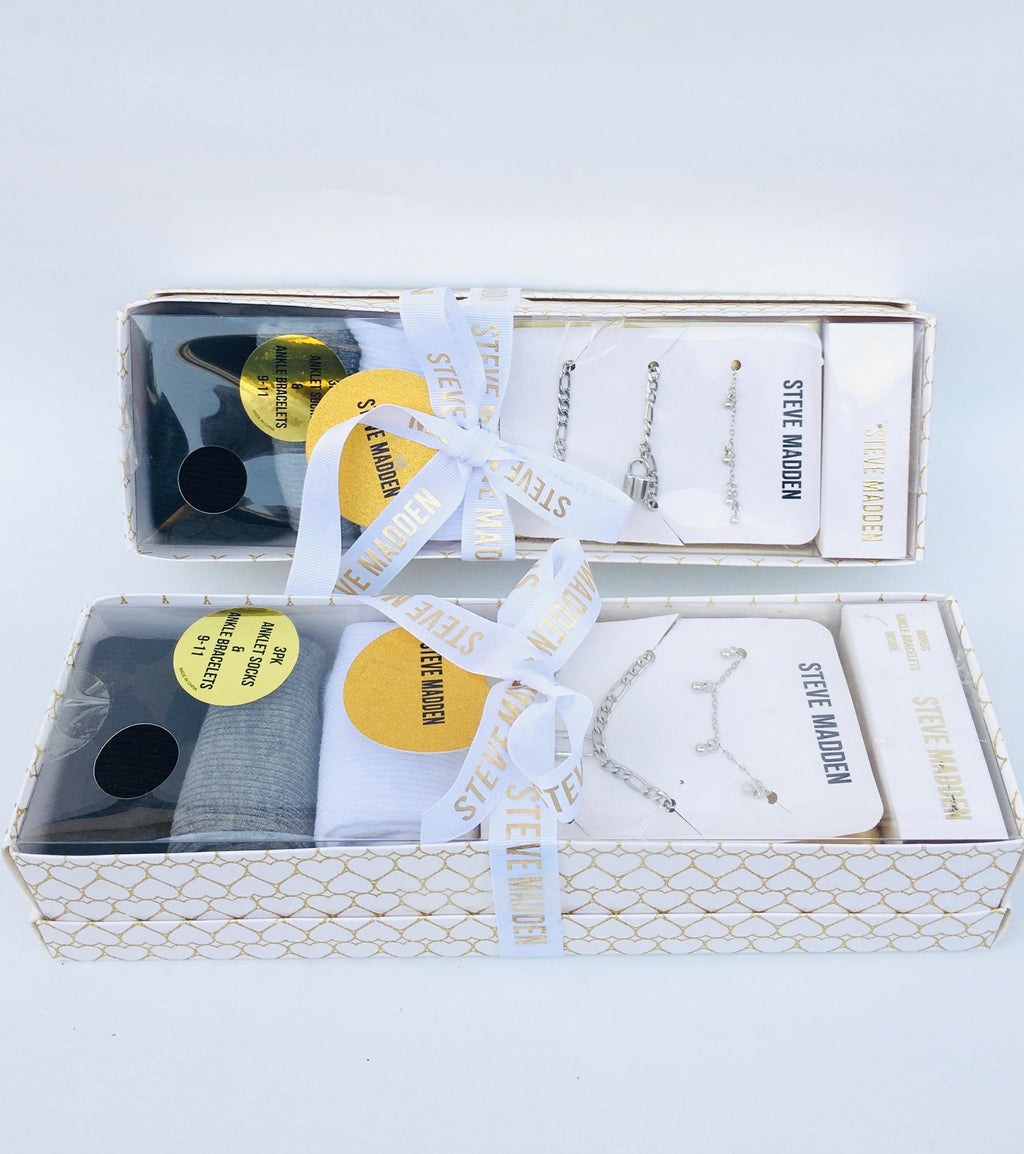 Steve Madden set of 3 socks with ankle bracelets