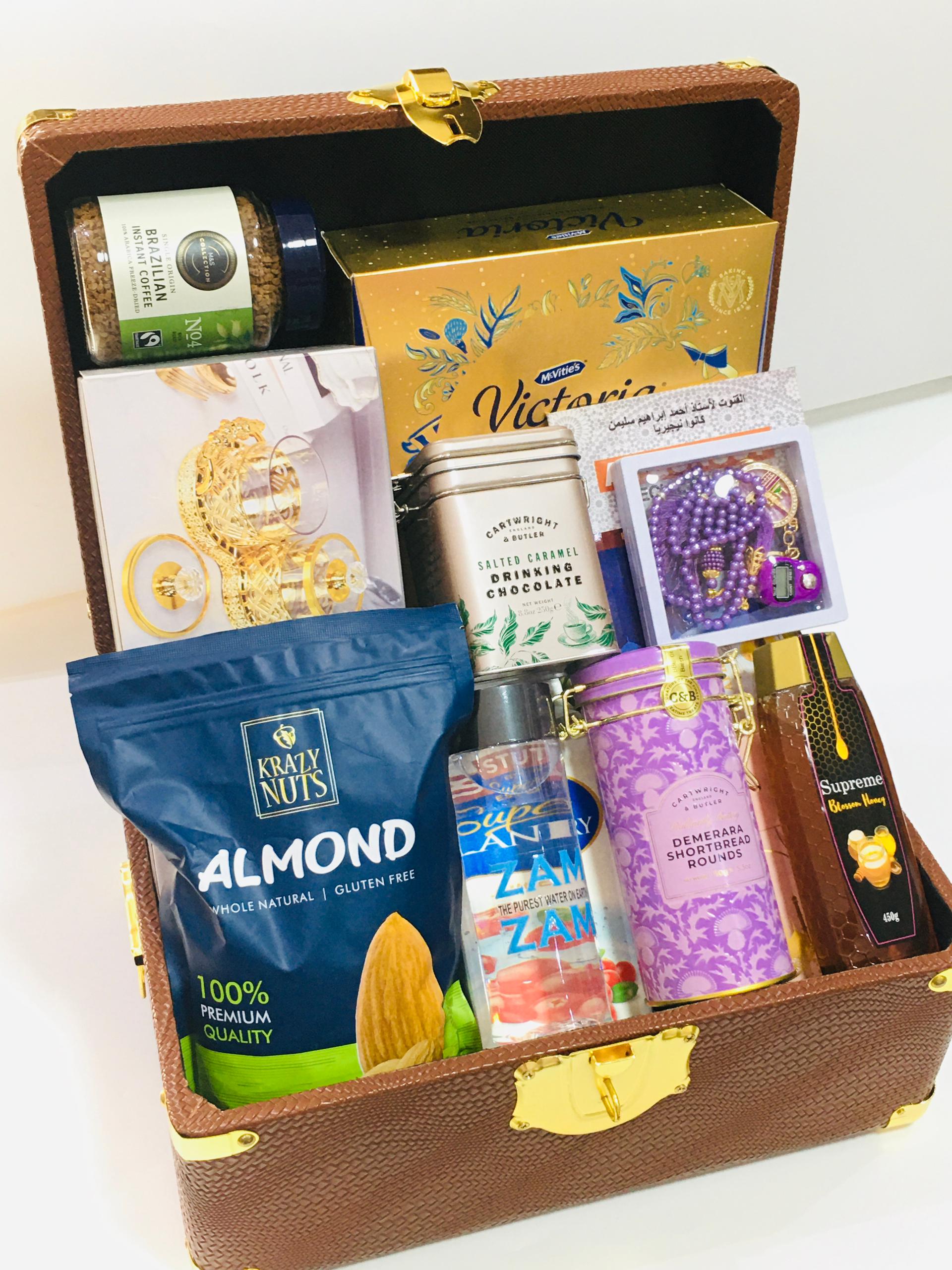 Ramadan Kareem Gift Basket
